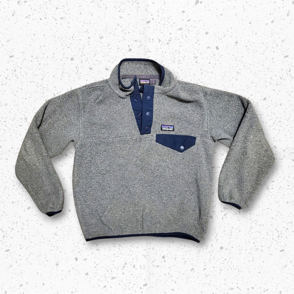Patagonia Synchilla Fleece Pullover Gray & Navy Youth XS